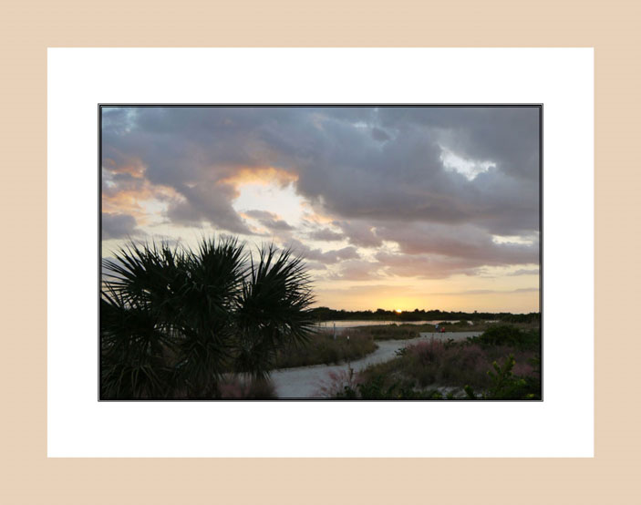 Florida Sky light wood frame